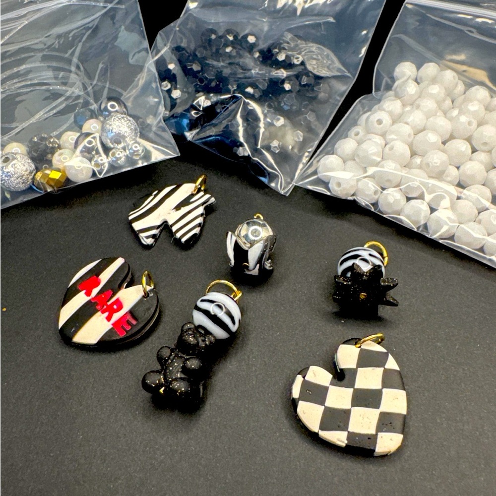 Rare Disease Day bracelet kit makes 6